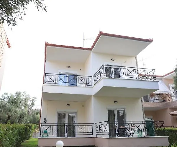 וילה Luxury פוליכרונו